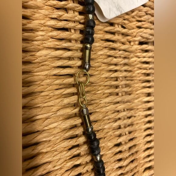 5 Round Disc Gold/Copper/Silver Tone Necklace - Picture 3 of 3